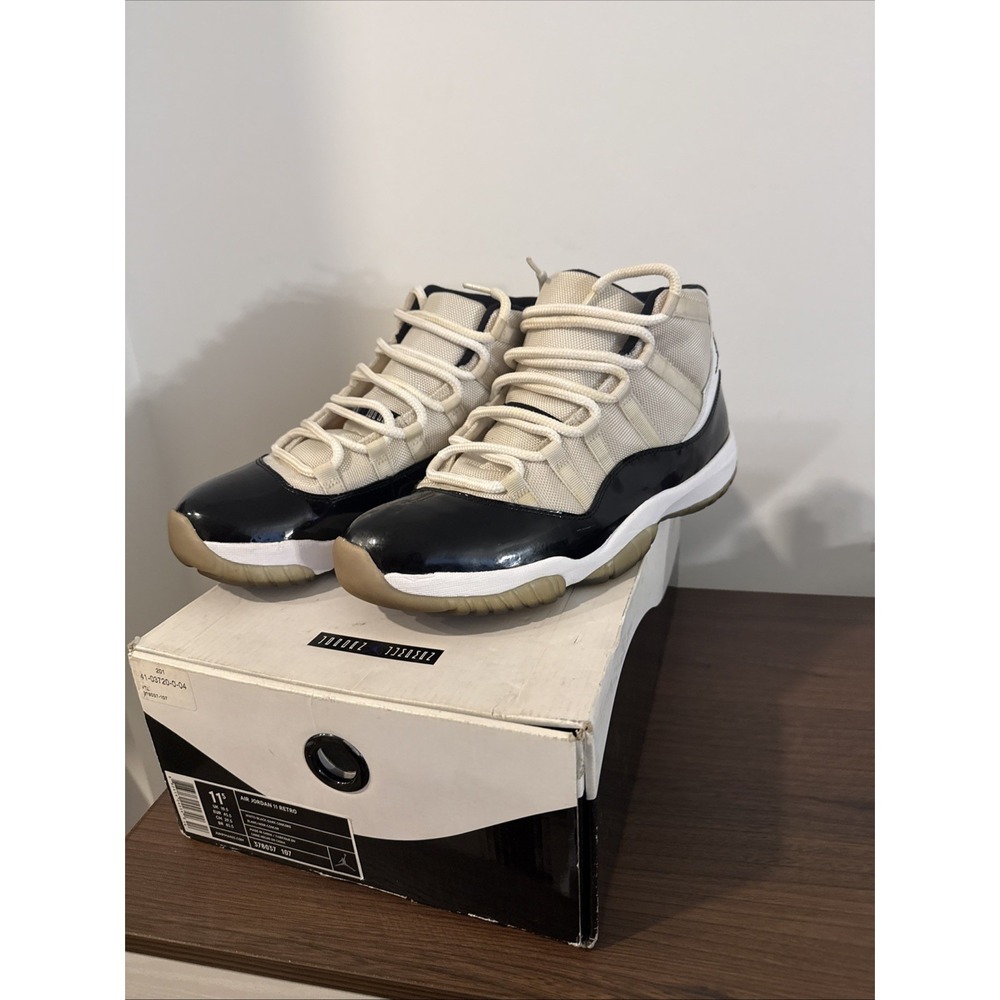 Nike Air Jordan 11 Retro Concord 2011 Size Mens 11.5